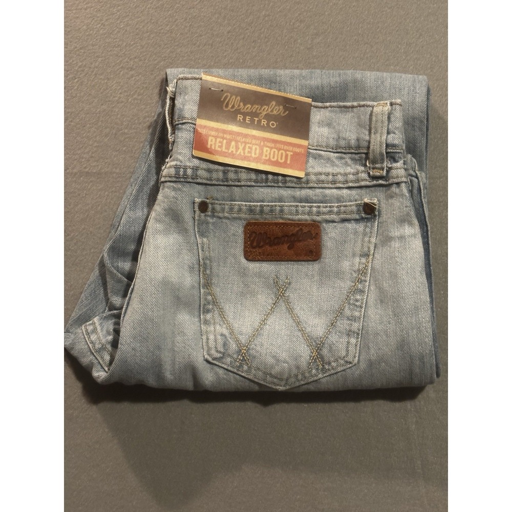 NEW Wrangler Retro Relaxed Bootcut Jeans Mens 30x30 Light Wash Denim